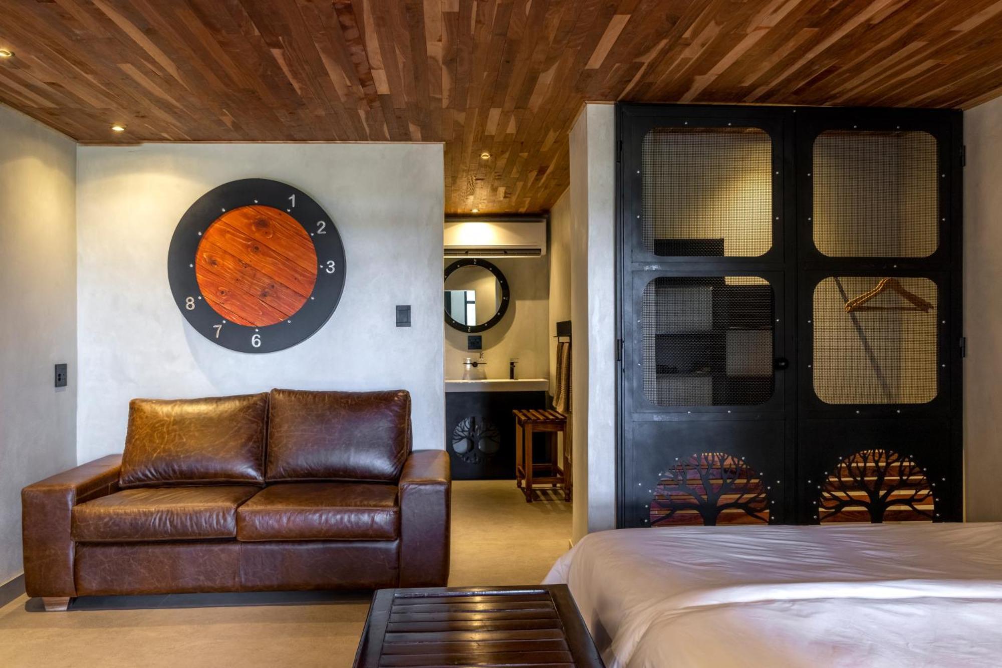 Chobe River Lodge Kasane Buitenkant foto